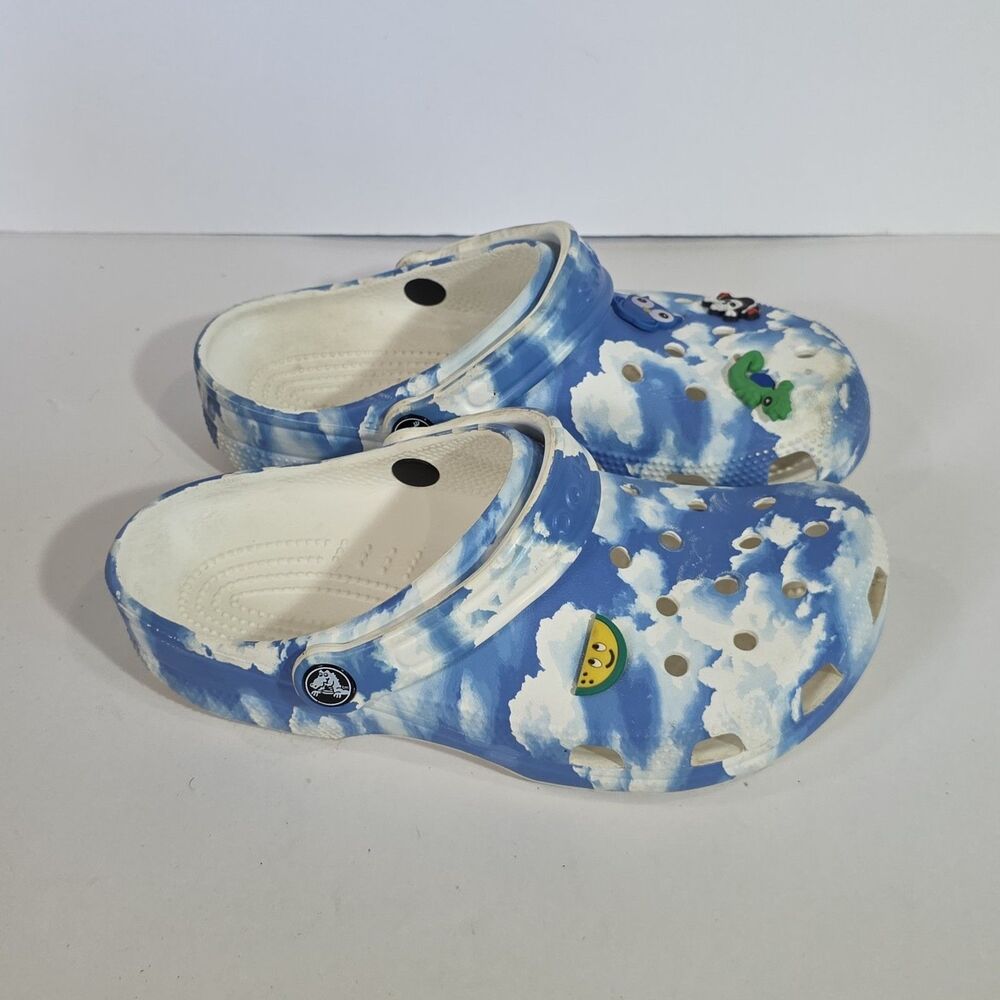 Crocs Blue Dye Clogs Shoes Sz 7 Women 5 Male - Picture 3 of 8